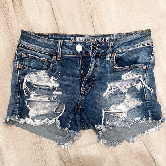 American Eagle Outfitters Pants - American Eagle Ripped Super Stretch Midi Jean Shorts